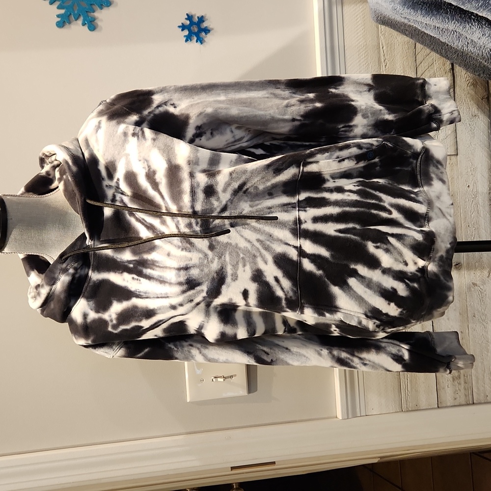 EUC Monument Women's sz M Tyedyed Sweatshirt w/hoodie front pouch